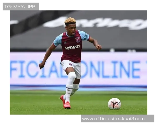 厄斯松与辛堡激战正酣谁能在这场对决中笑到最后